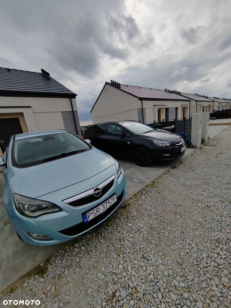 Opel Astra 1.7 CDTI DPF Cosmo - 13
