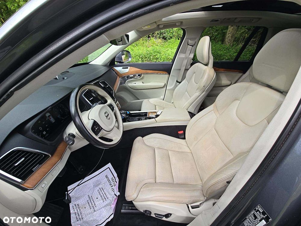 Volvo XC 90 - 10