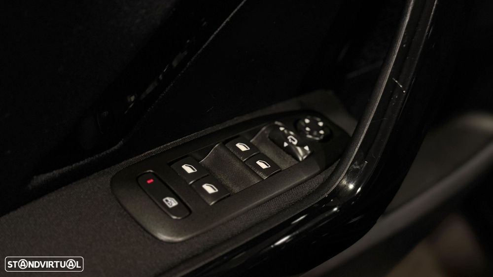 Peugeot 208 1.5 BlueHDi Allure - 15