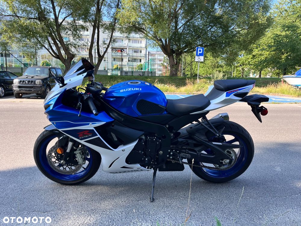 Suzuki GSX-R - 2