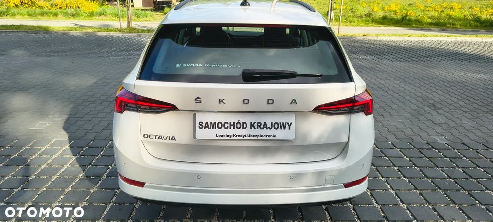 Skoda Octavia 2.0 TDI SCR Ambition - 10