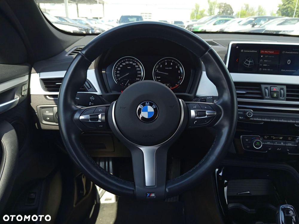 BMW X1 - 12