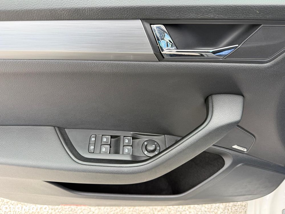 Skoda Superb 2.0 TDI 4x4 Ambition DSG - 20