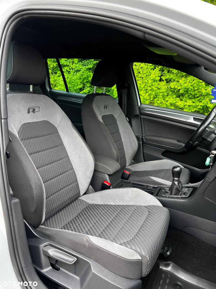 Volkswagen Golf 1.6 TDI BMT Highline - 9