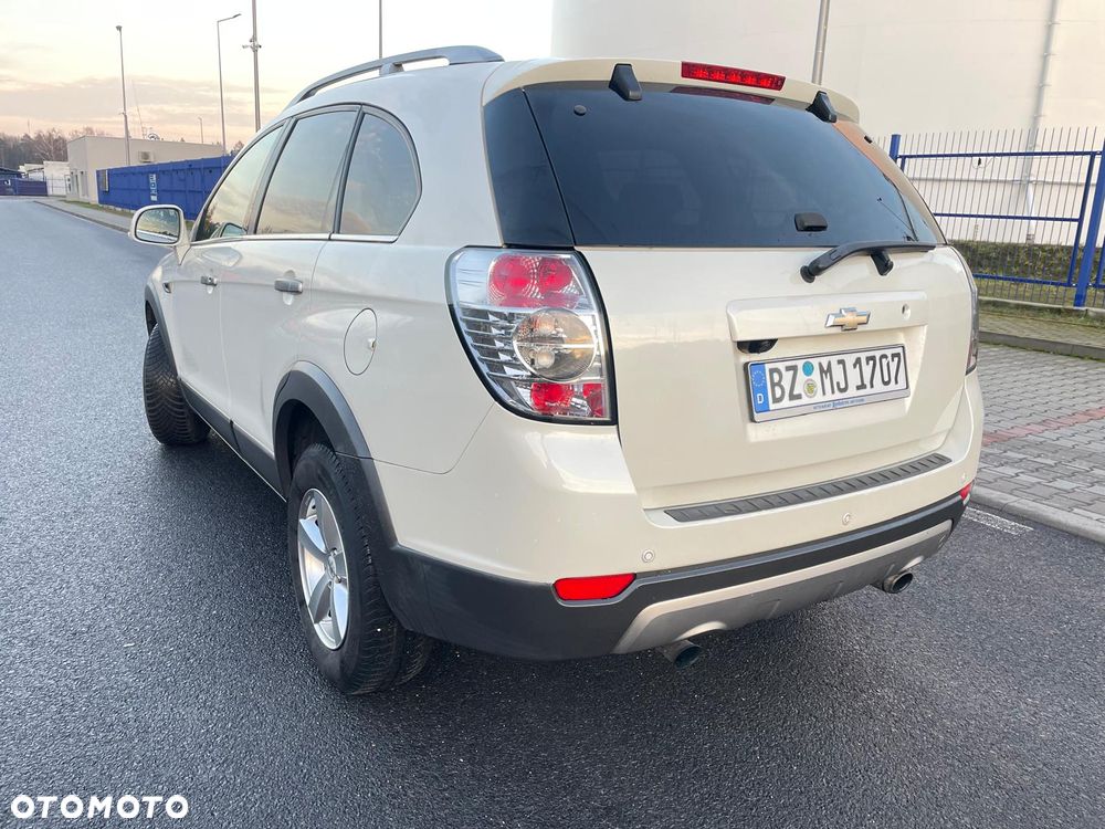 Chevrolet Captiva 2.2 4WD LT+ - 2