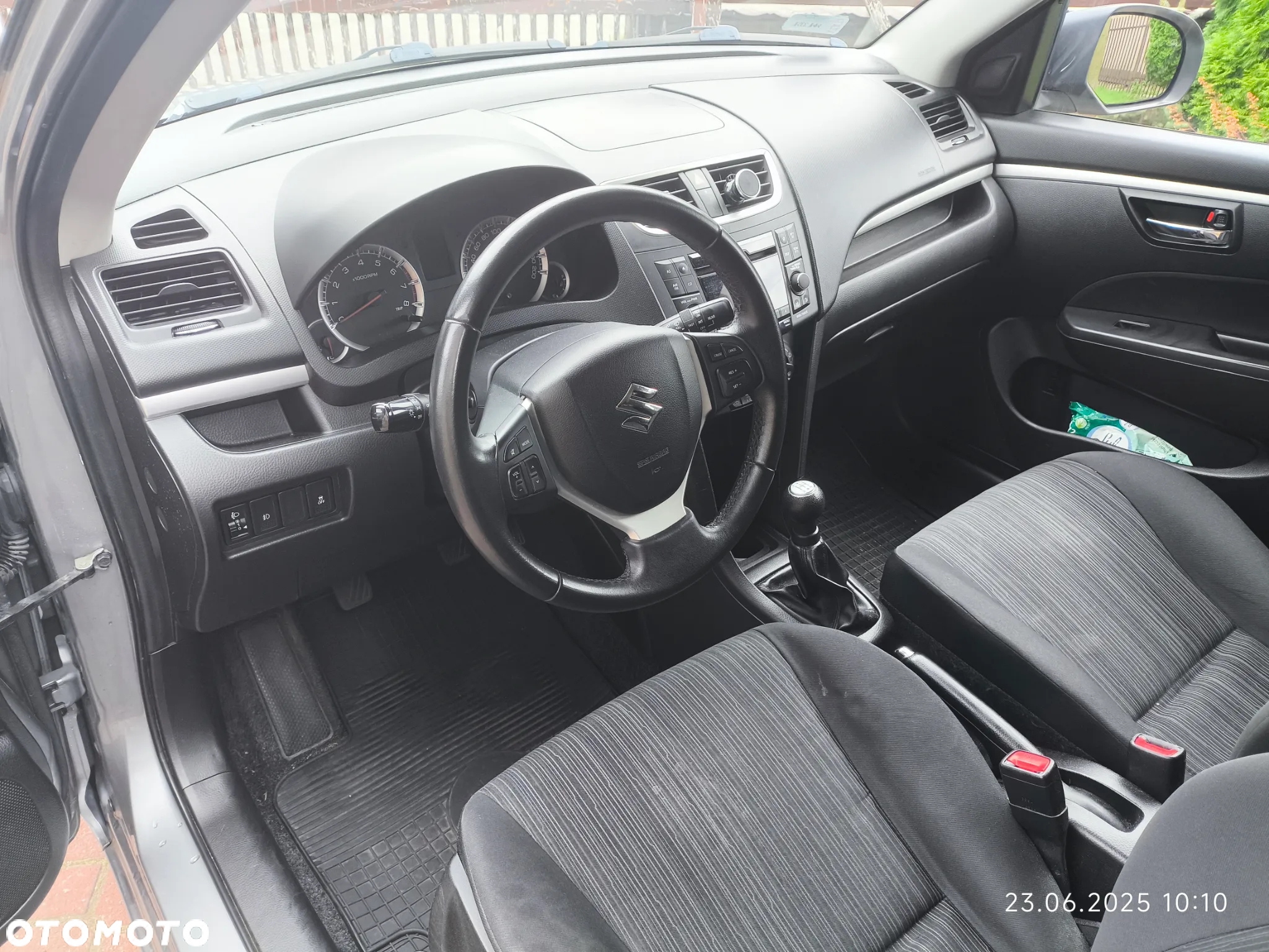 Suzuki Swift - 10