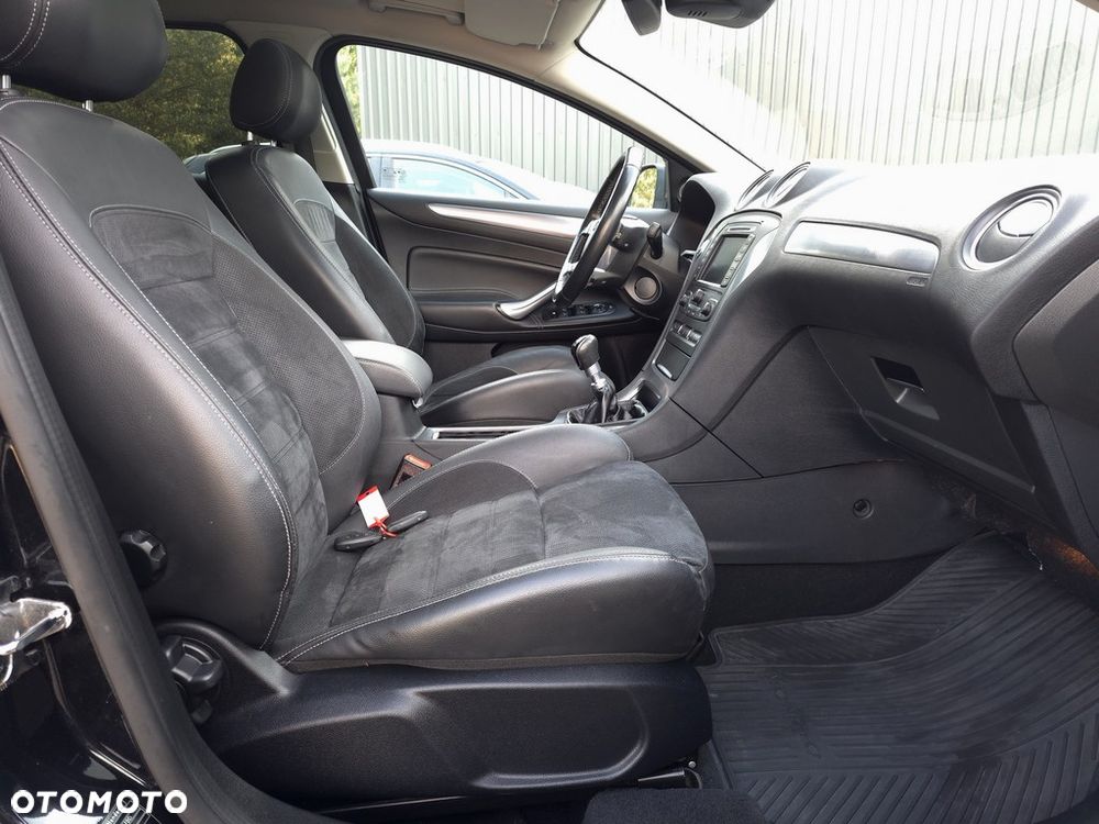 Ford Mondeo 2.0 TDCi Titanium - 17