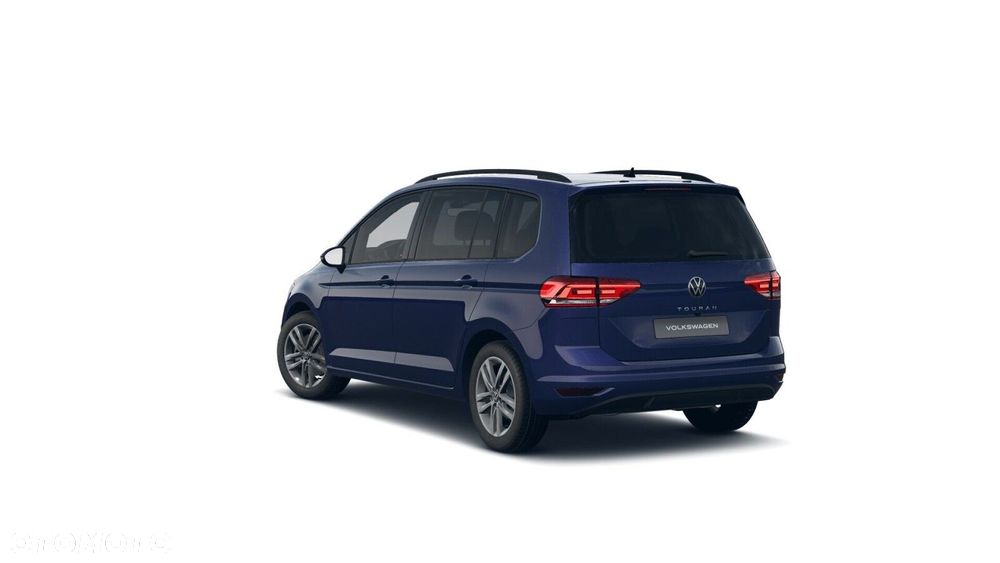 Volkswagen Touran - 4