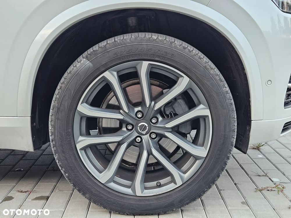 Volvo XC 90 T5 AWD Momentum 7os - 22