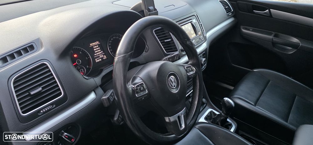 VW Sharan - 19