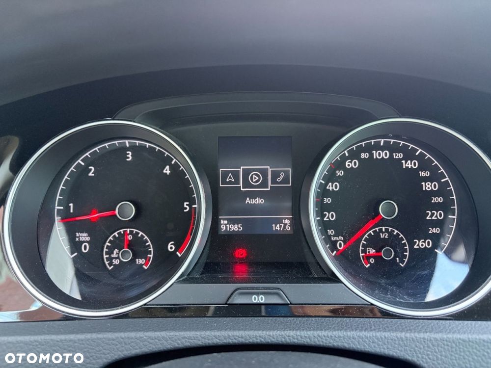 Volkswagen Golf 1.6 TDI SCR Comfortline - 13