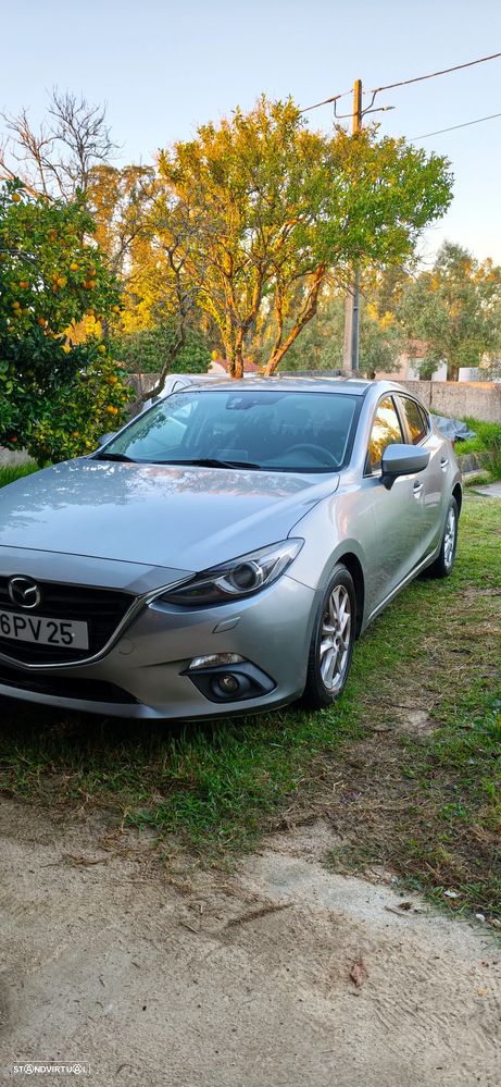 Mazda 3 Hatchback 1.5 Sky-G Evolve HS - 1