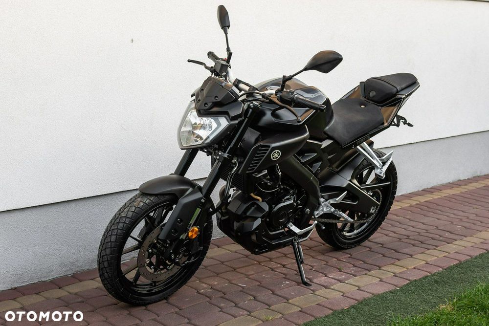 Yamaha MT - 6