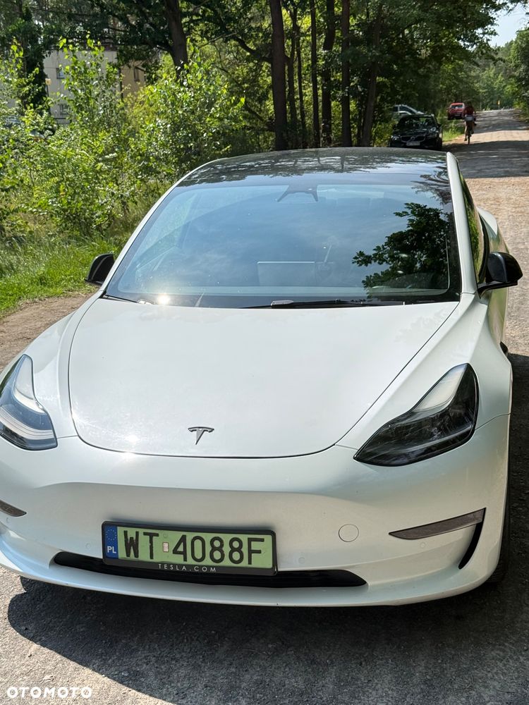Tesla Model 3 Long Range AWD - 4