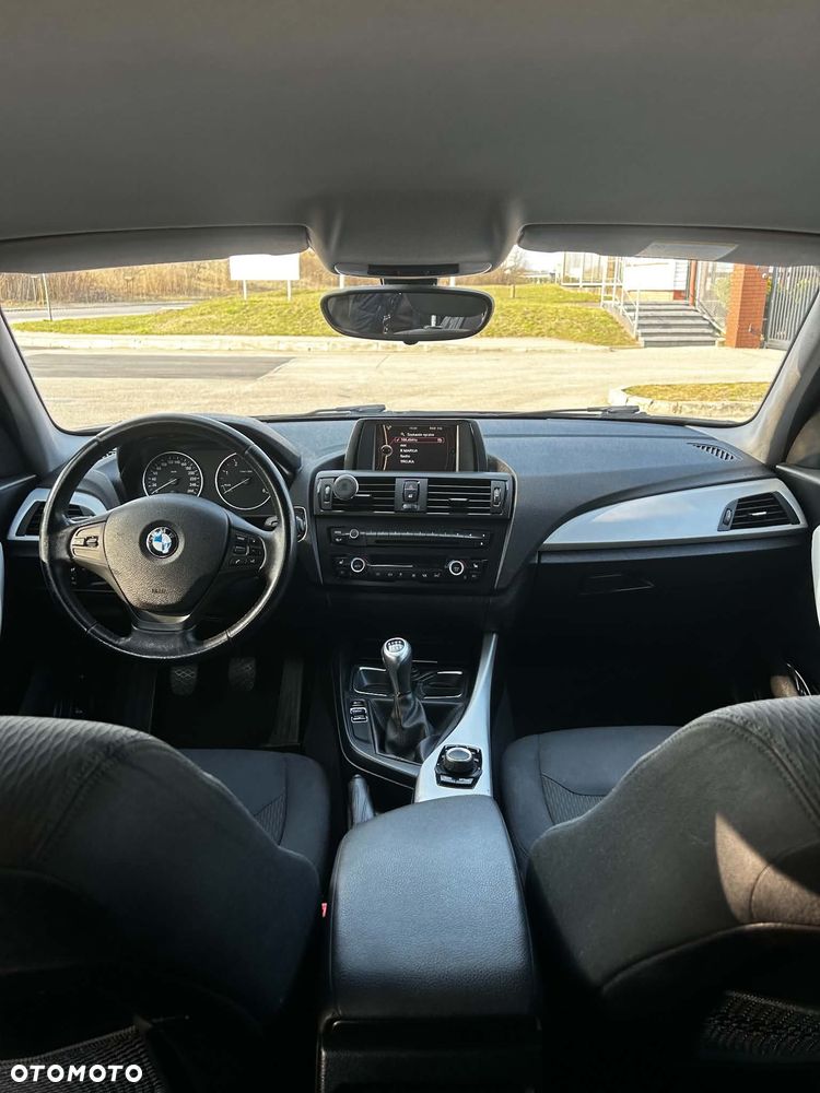 BMW Seria 1 118d - 12