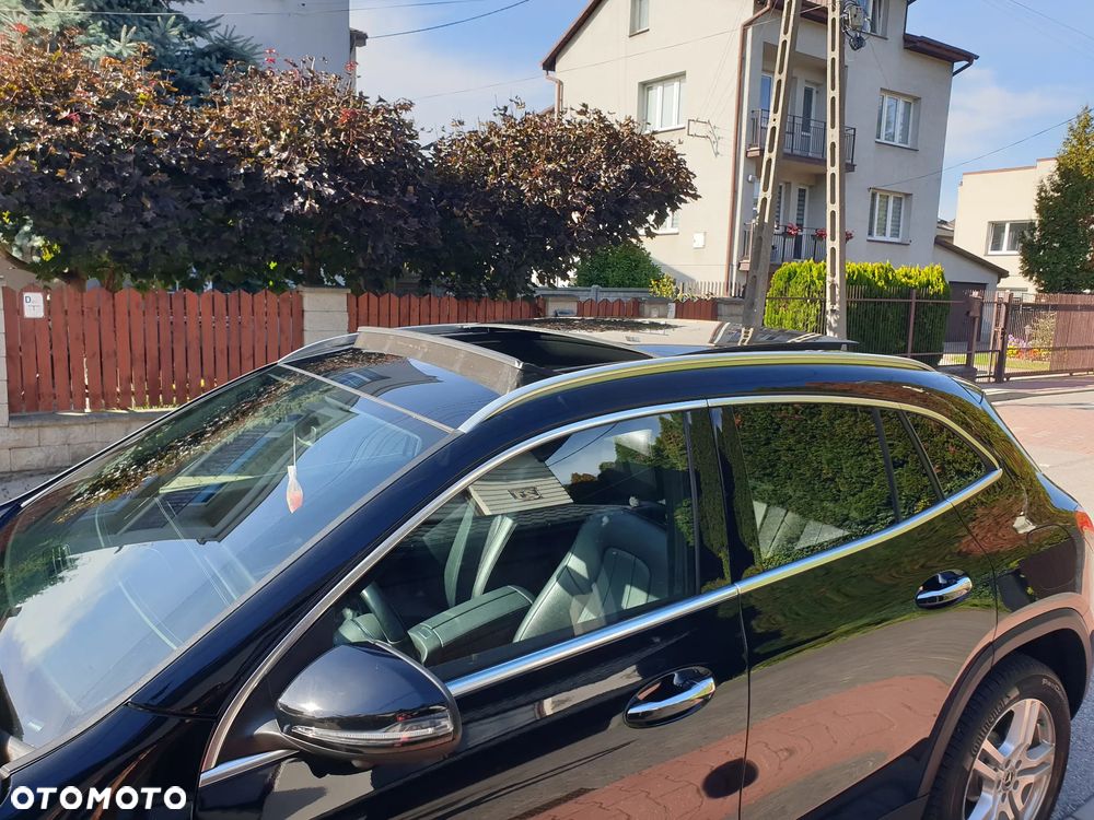 Mercedes-Benz GLA - 20