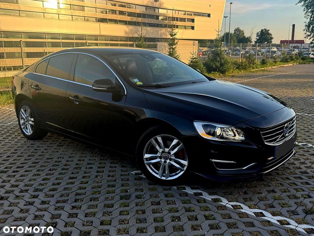 Volvo S60 - 2