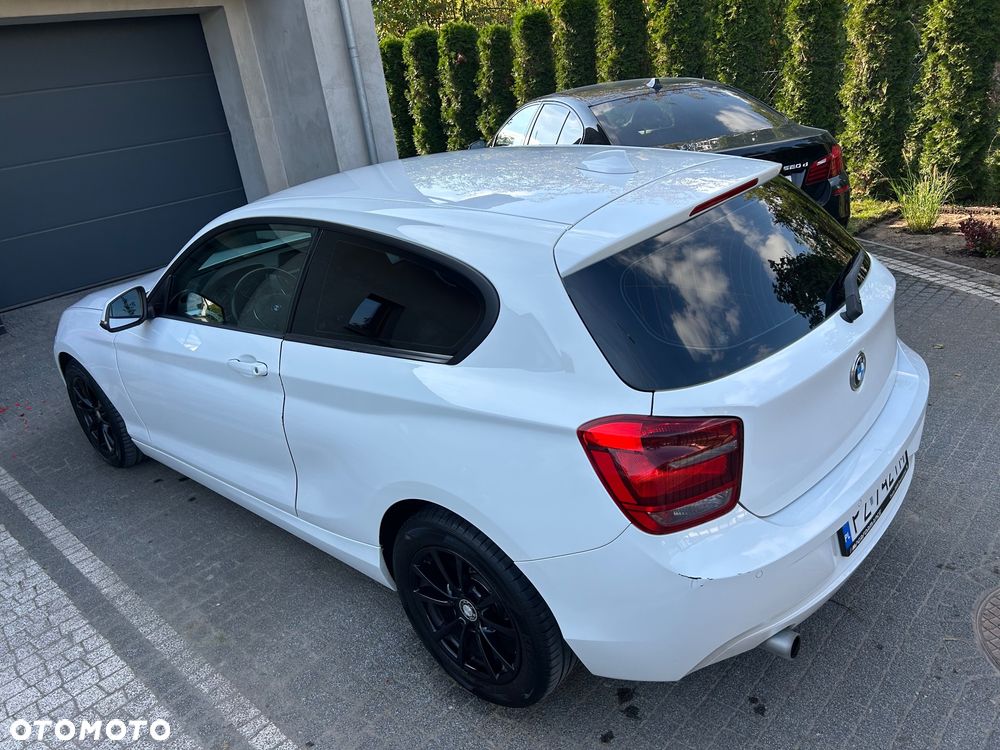 BMW Seria 1 118d - 8
