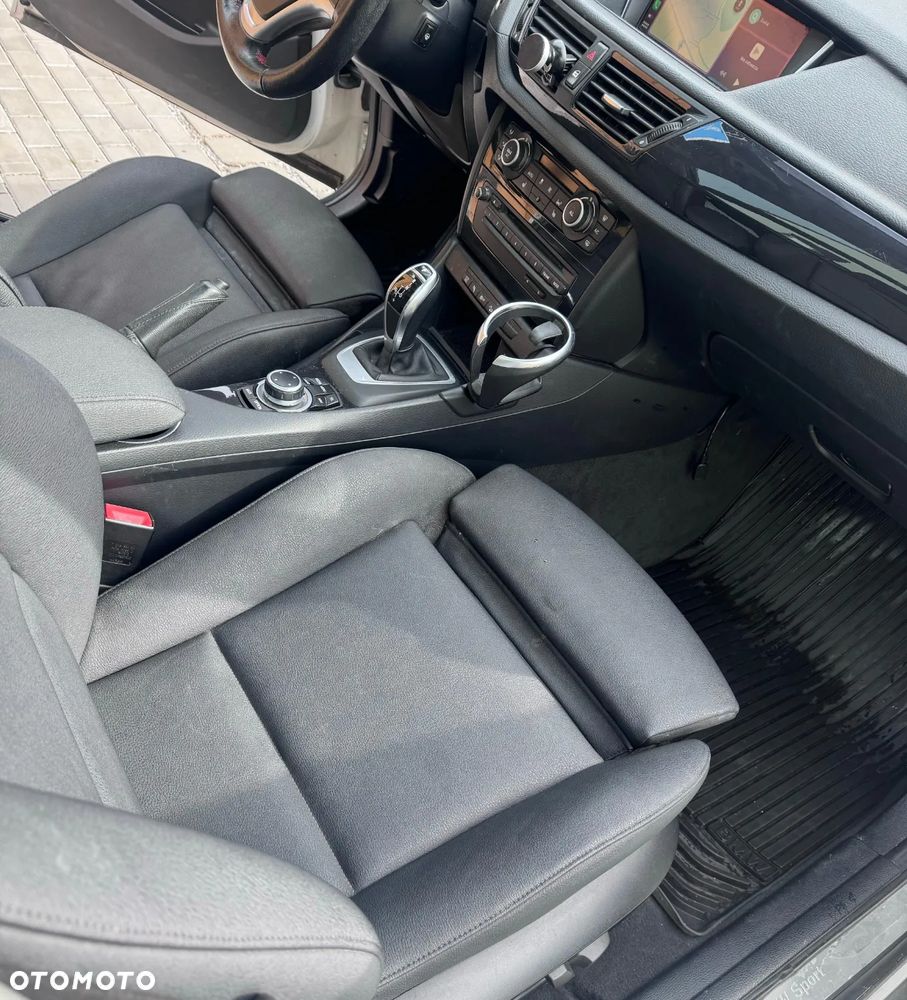 BMW X1 xDrive28i Sport Line - 18