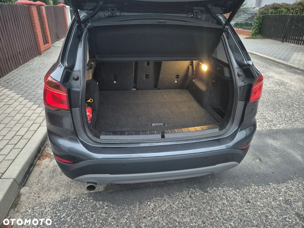 BMW X1 - 8