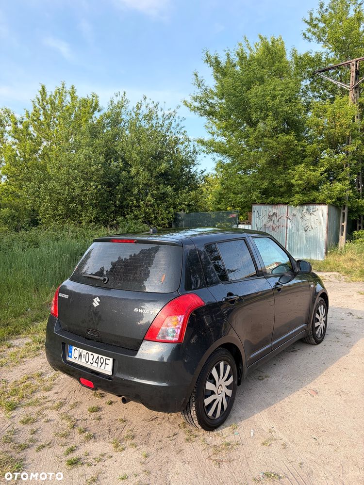 Suzuki Swift 1.3 4x4 Comfort - 3