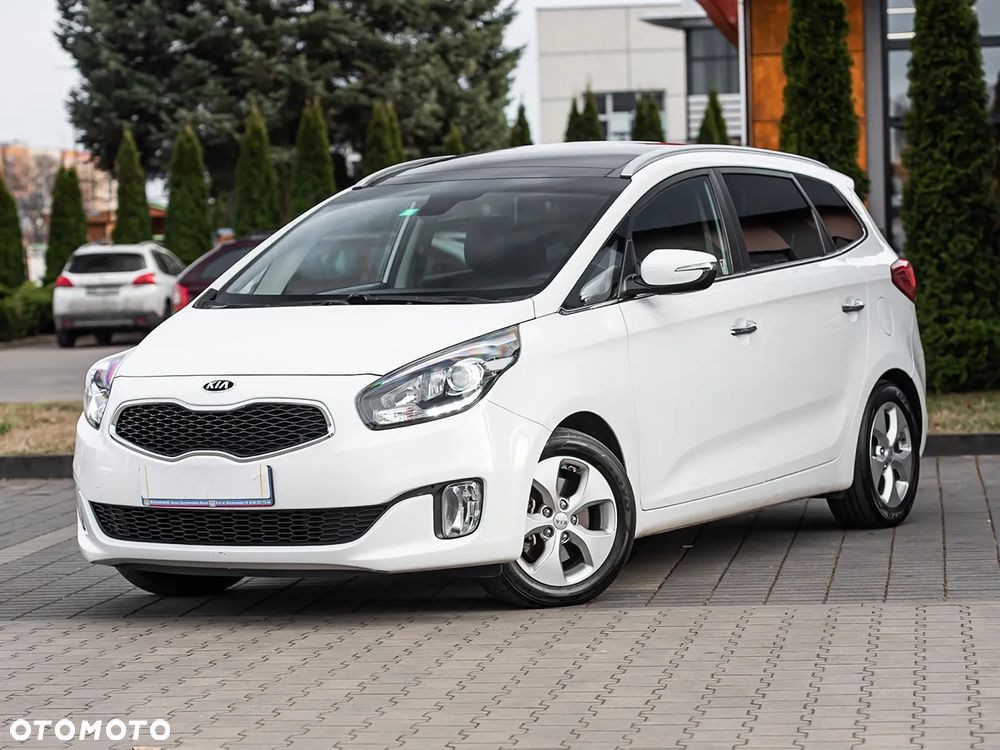 Kia Carens 1.7 CRDi L DCT - 6