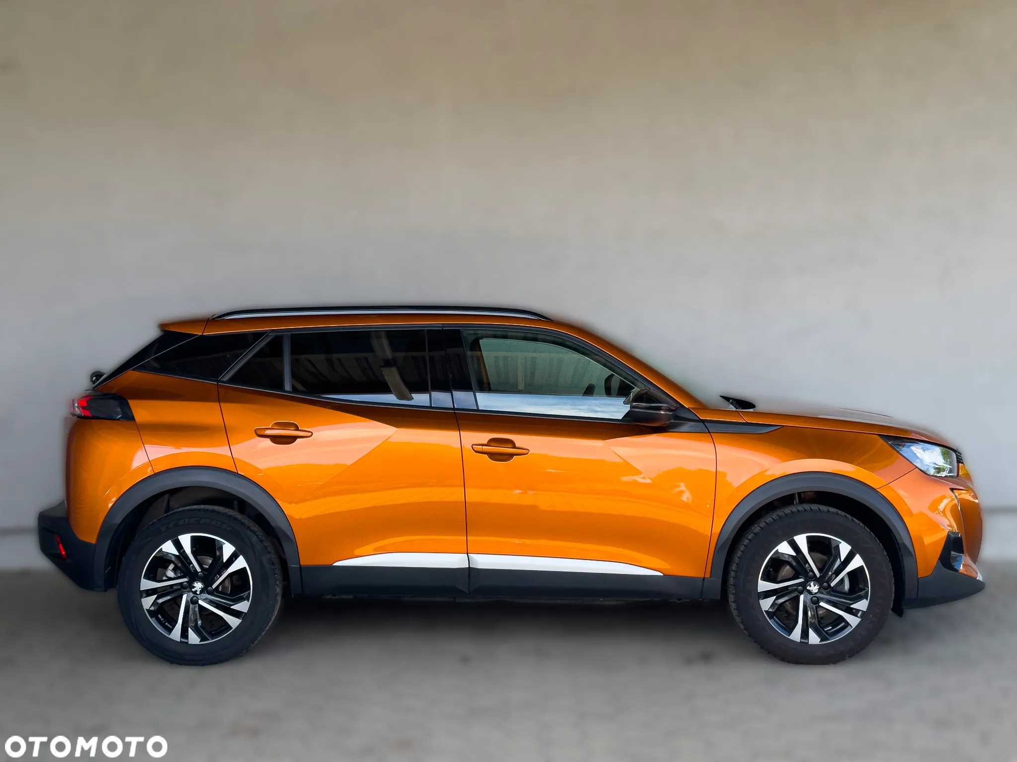 Peugeot 2008 1.2 PureTech Allure Pack S&S - 6