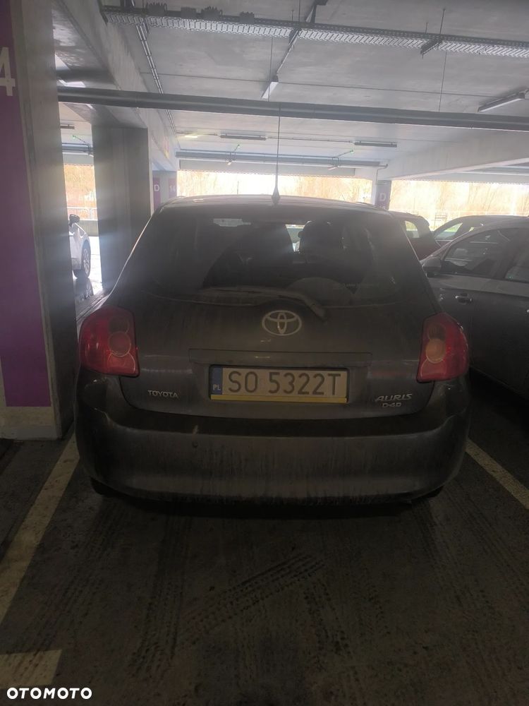 Toyota Auris 2.0 D-4D Sol - 8