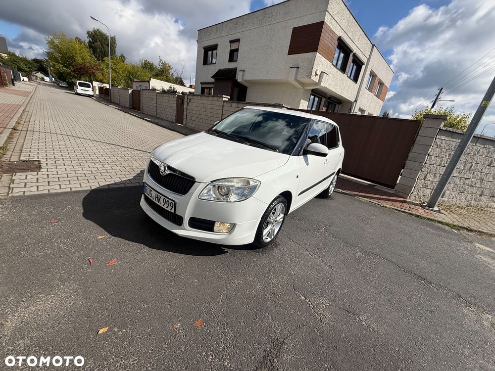 Skoda Fabia 1.6 16V Sportline - 25