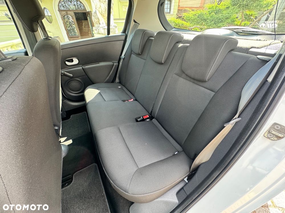 Renault Clio 1.2 16V 75 Yahoo - 20