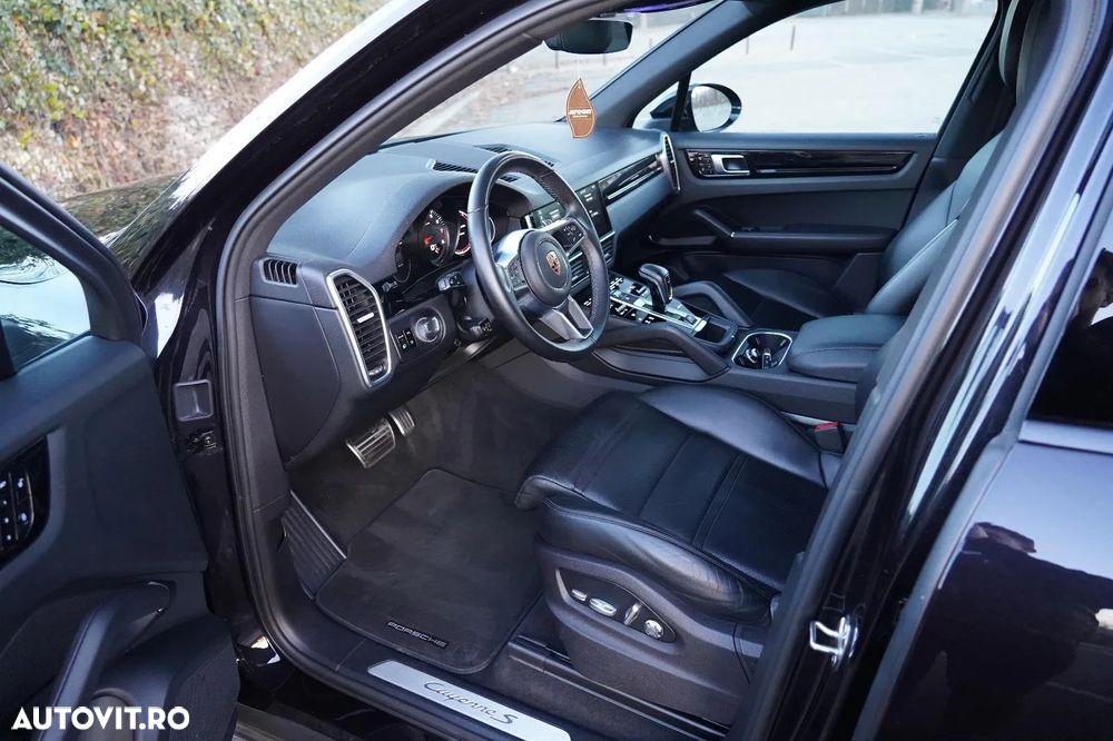 Porsche Cayenne S - 7