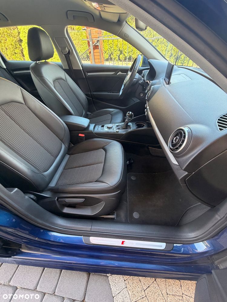 Audi A3 Sportback 1.4 TFSI CoD Sport S tronic - 19