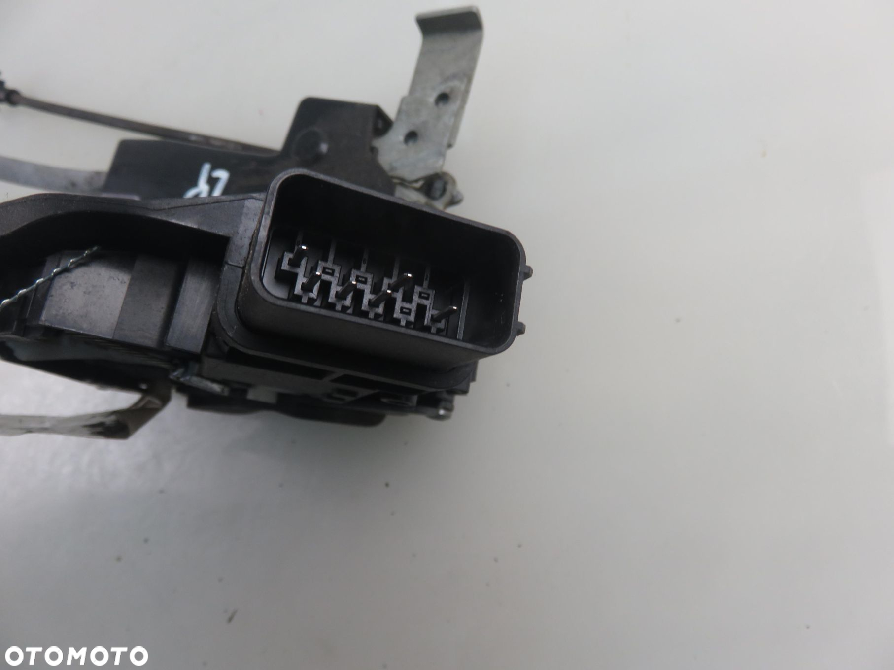 ZAMEK LEWY PRZEDNI FORD S-MAX I (WA6) 6M2AR1813EA - 4
