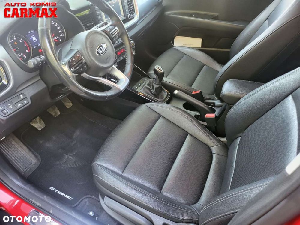 Kia Stonic - 25
