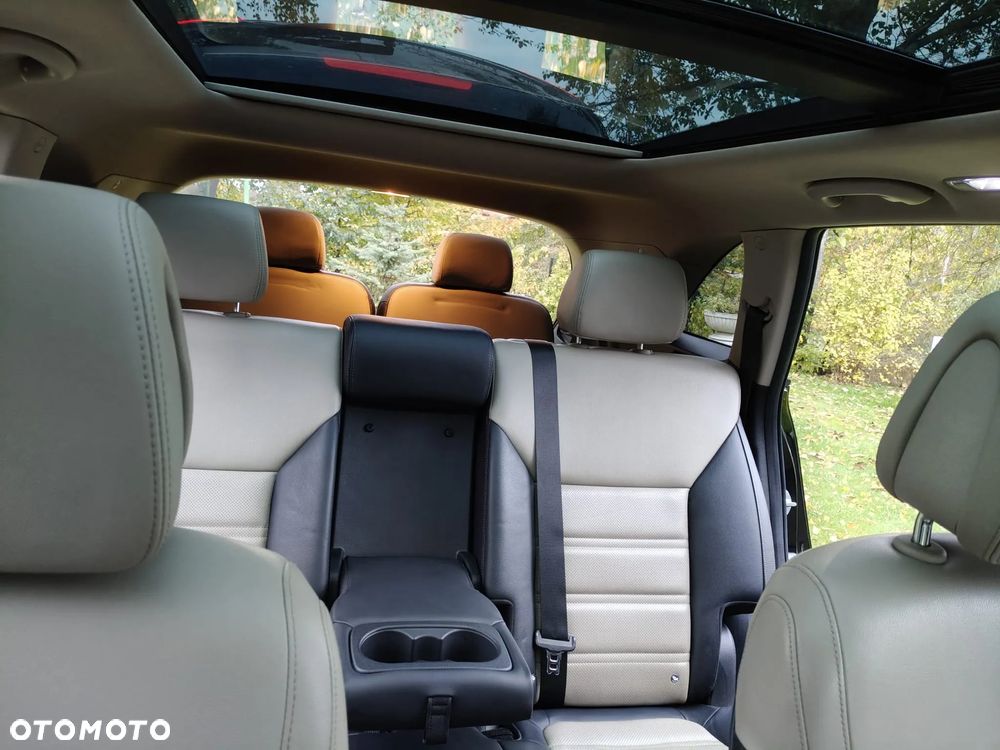 Kia Sorento - 11