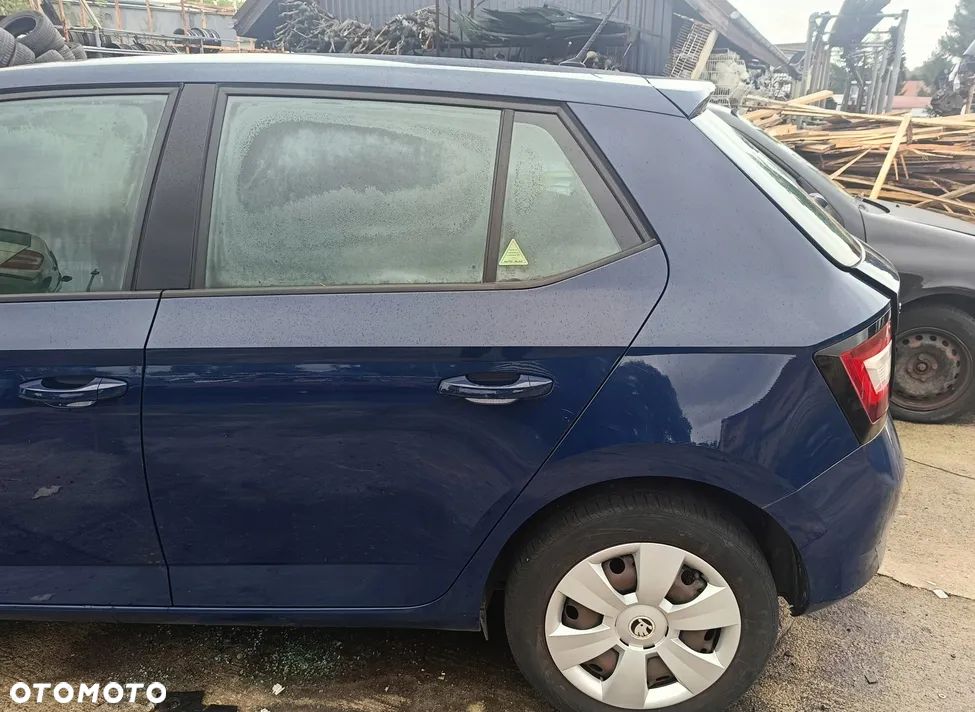 SKODA FABIA III HB DRZWI TYŁ PRAWE - 2