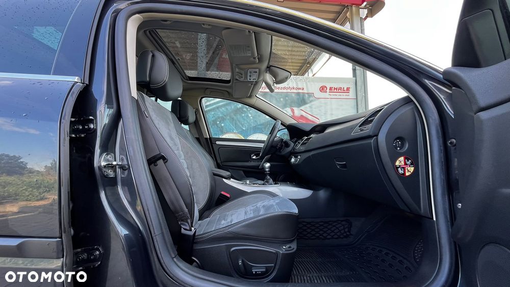 Renault Laguna 2.0 DCi FAP GT - 34