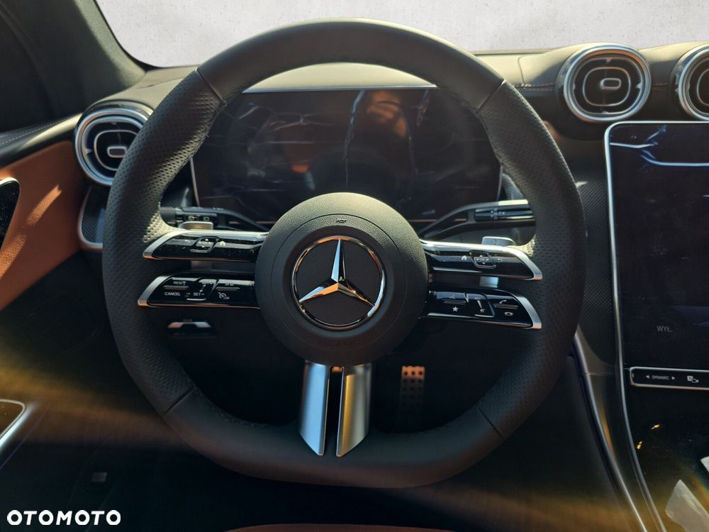 Mercedes-Benz GLC - 14