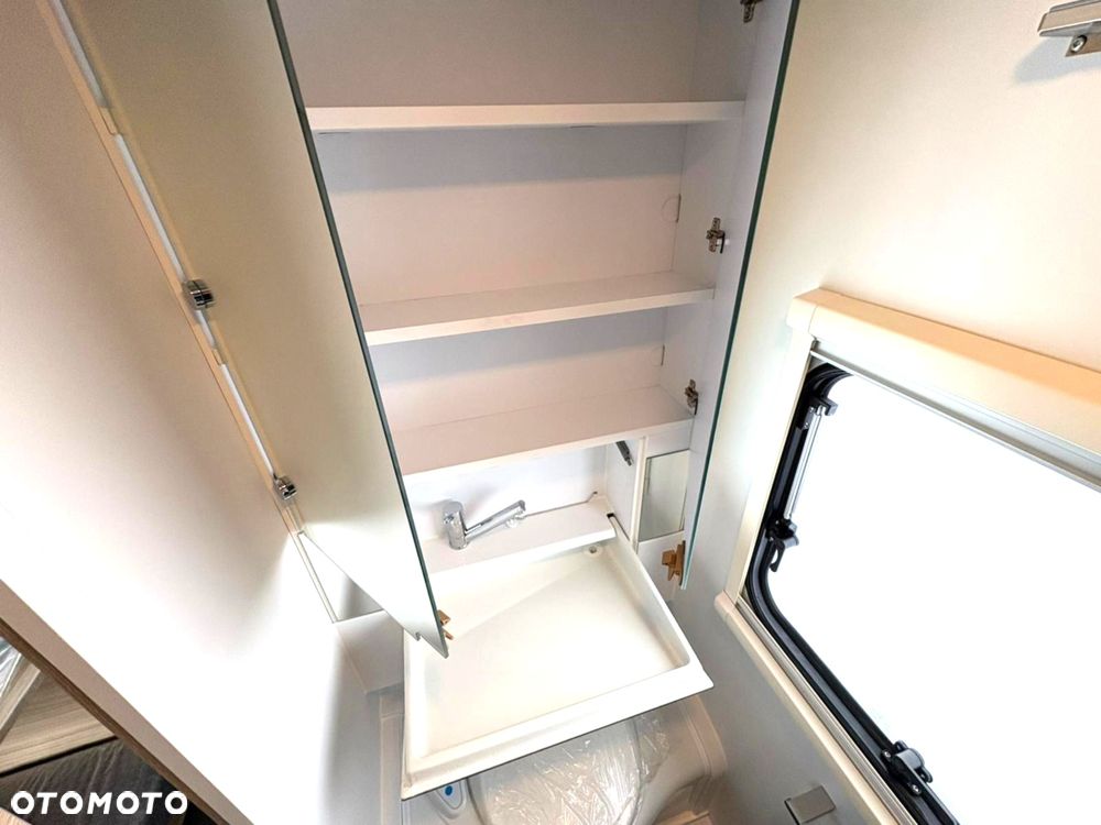 Adria Altea 552 PK 60Y - 17