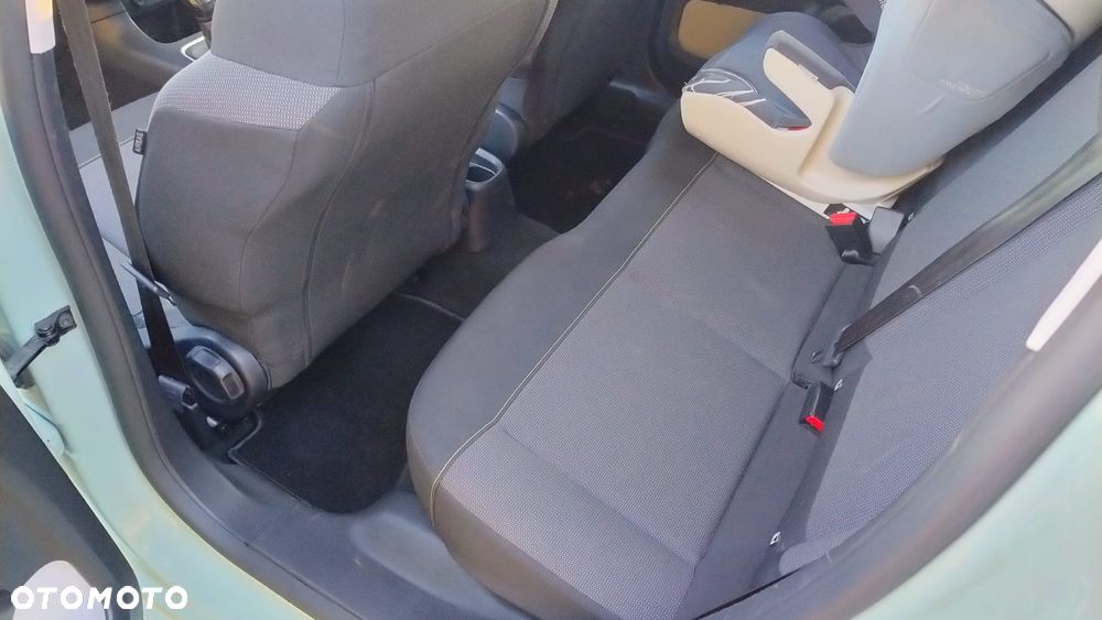 Citroën C3 1.2 PureTech Shine - 17