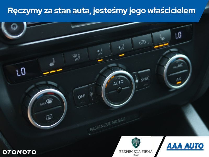 Volkswagen Jetta - 16