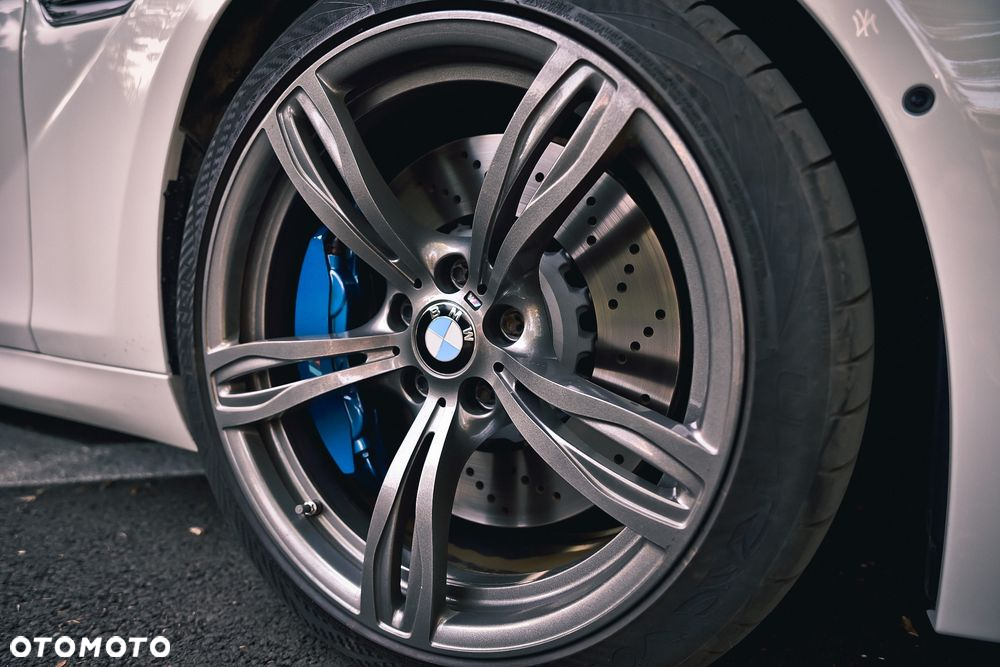 BMW M6 Cabrio - 9