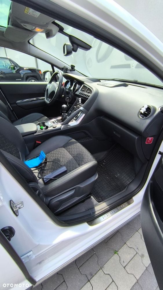 Peugeot 3008 2.0 HDi Allure - 13