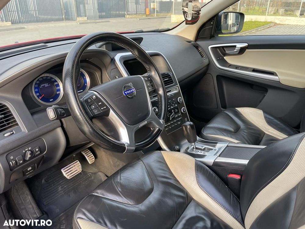 Volvo XC 60 D5 AWD Geartronic Kinetic - 7