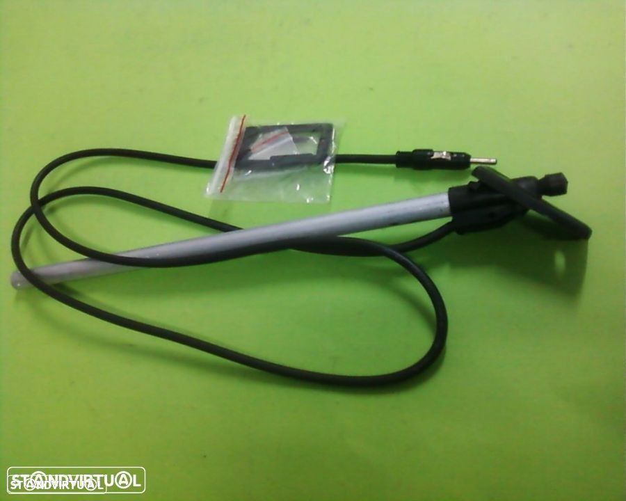 Antena antenas do guarda lamas Nissan D21 (NOVAS) - 1