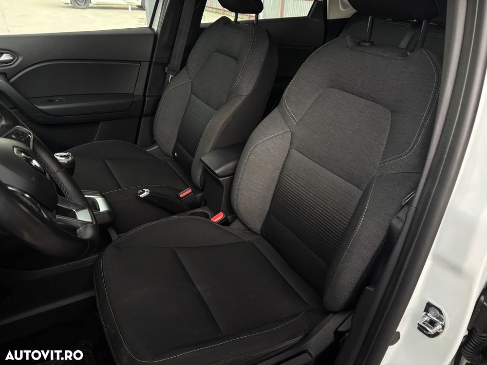 Renault Captur MHEV 140 Techno - 21