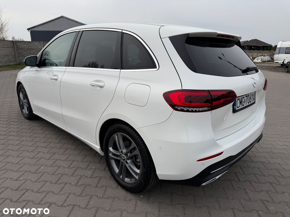 Mercedes-Benz Klasa B 180 7G-DCT Style - 6