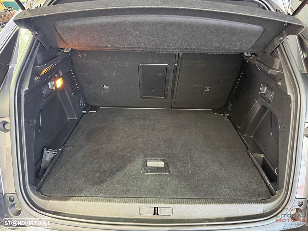 Peugeot 3008 1.2 PureTech Allure Pack EAT8 - 11