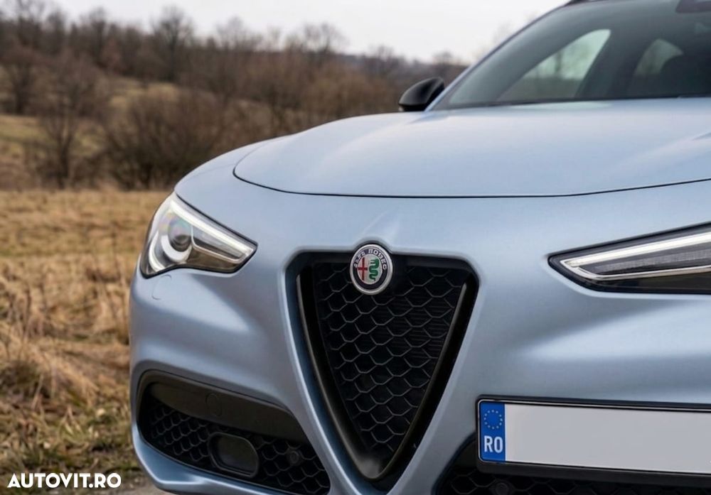 Alfa Romeo Stelvio 2.0 Turbo 16V AT8-Q4 Ti - 15