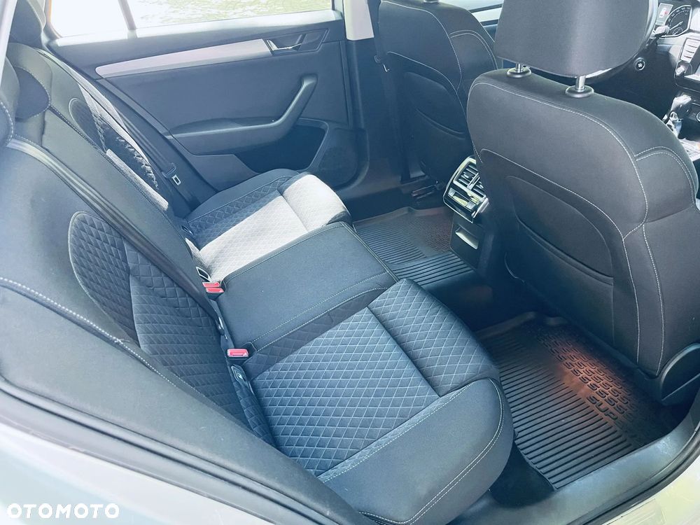 Skoda Superb 2.0 TDI Style - 5
